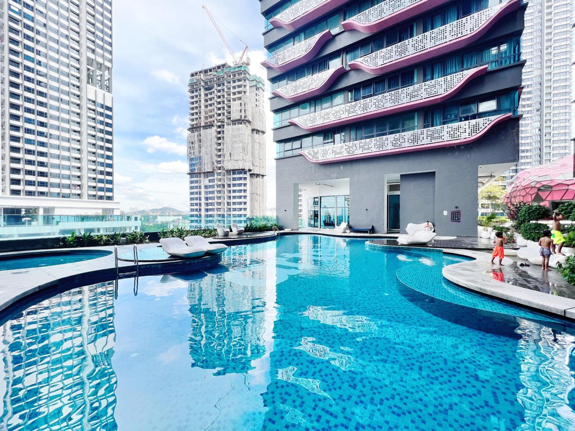 Arte Plus Ampang By The Relaxstay Kuala Lumpur Exterior photo